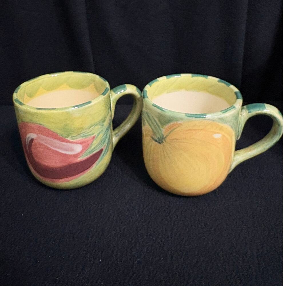 Pfaltzgraff Central Set Of Two Mugs Cups
